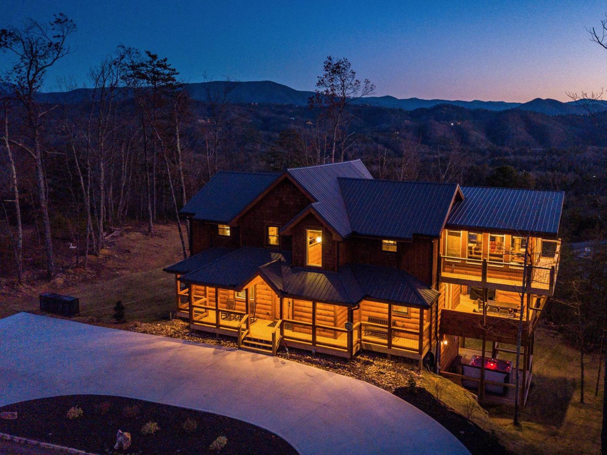 Treetop Treasure Sevierville Bagian luar foto